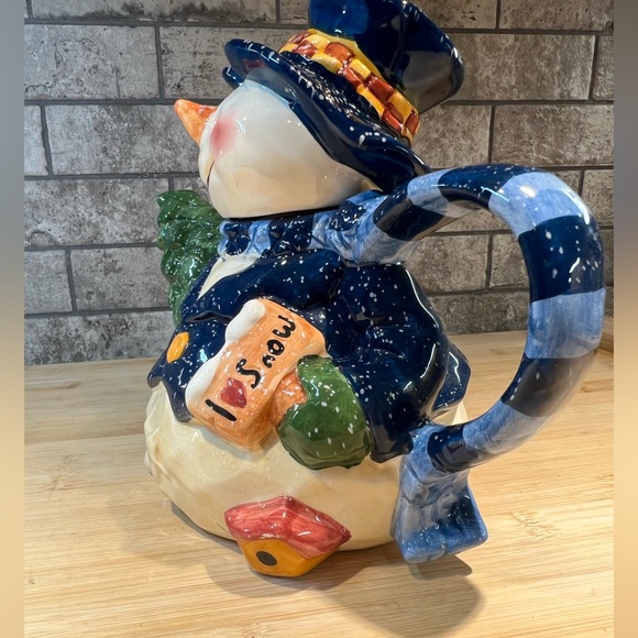 Young’s Inc. Ceramic Snowman Teapot Christmas Tree Spout “I Love Snow” Gift - Picture 4 of 8
